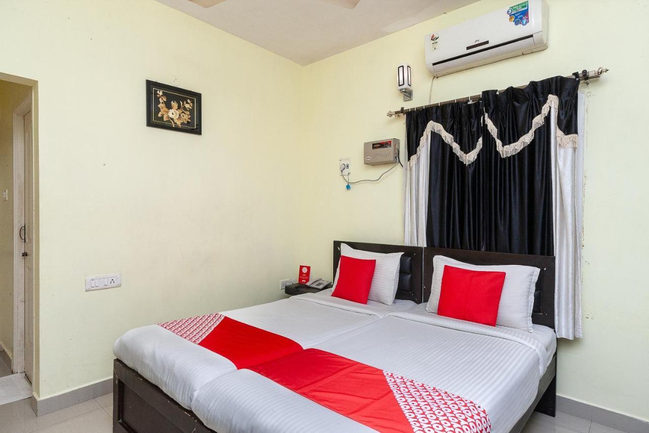 Oyo 30490 Shakuntala Village Resort Bolpur Exterior foto
